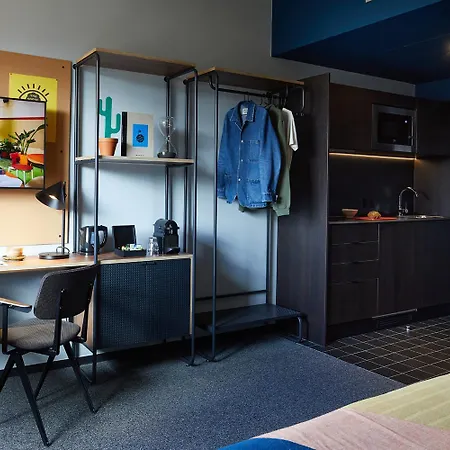 Hotel The Social Hub 4*